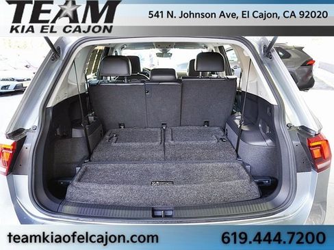 Used 2022 Volkswagen Tiguan SE image 12