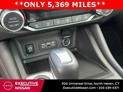 Certified 2024 Nissan Sentra SR w/ SR Premium Package image 19