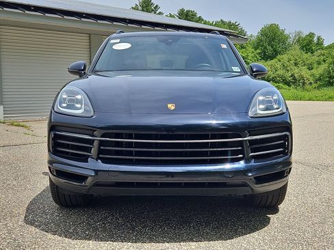 Certified 2023 Porsche Cayenne Platinum Edition AWD/4WD image 10