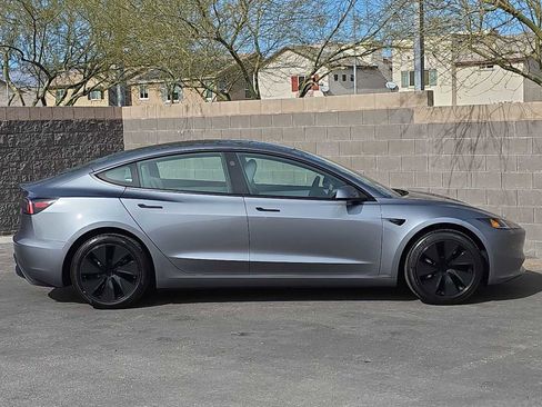 Used 2024 Tesla Model 3 Standard Range image 10