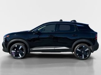 New 2026 Nissan Kicks SR video 2