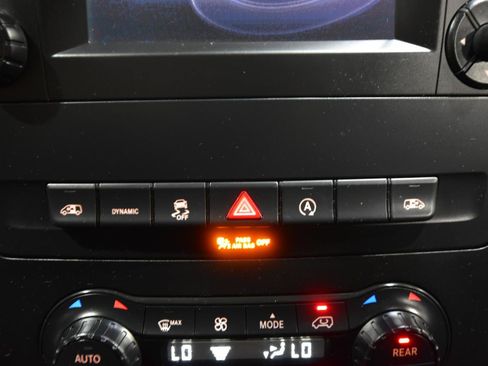 Used 2020 Mercedes-Benz Metris Passenger image 30