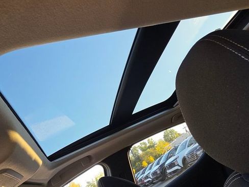 New 2026 Nissan Kicks SV w/ SV Premium Package image 4