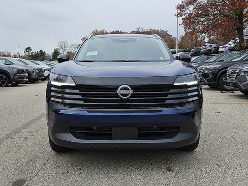 New 2026 Nissan Kicks SV w/ Cold Weather Package image 2