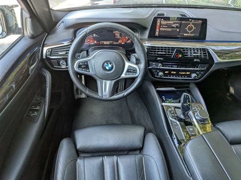 Used 2020 BMW M550i xDrive AWD/4WD image 14