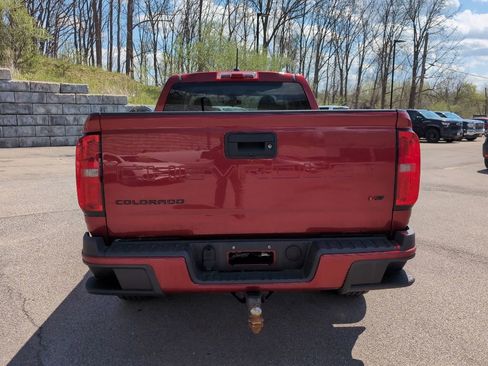 Used 2022 Chevrolet Colorado W/T w/ Custom Special Edition AWD/4WD image 4