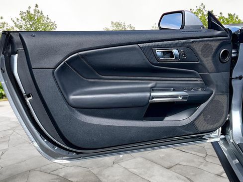 Used 2024 Ford Mustang GT Premium image 23