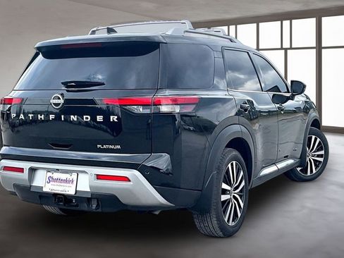 Used 2024 Nissan Pathfinder Platinum w/ Cargo Package image 6