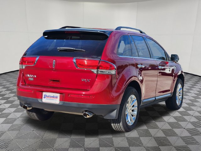 Used 2013 Lincoln MKX FWD image 5