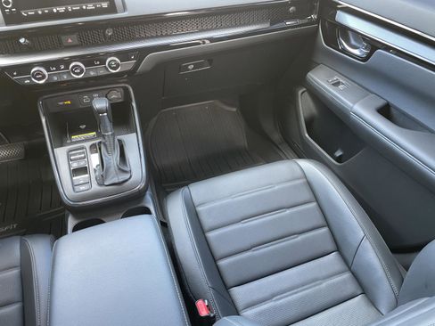 Used 2025 Honda CR-V EX-L image 24