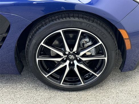 Used 2025 Toyota GR86 image 37