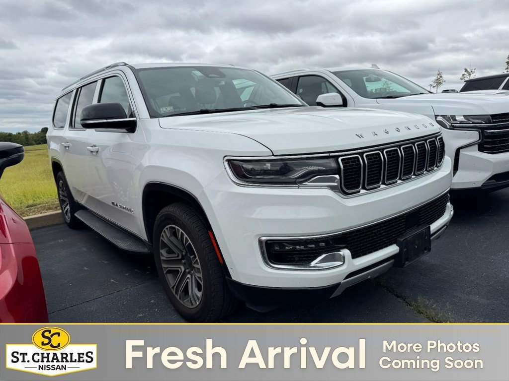 Used 2024 Jeep Wagoneer L Series II w/ Flexible Seating Group AWD/4WD image 1