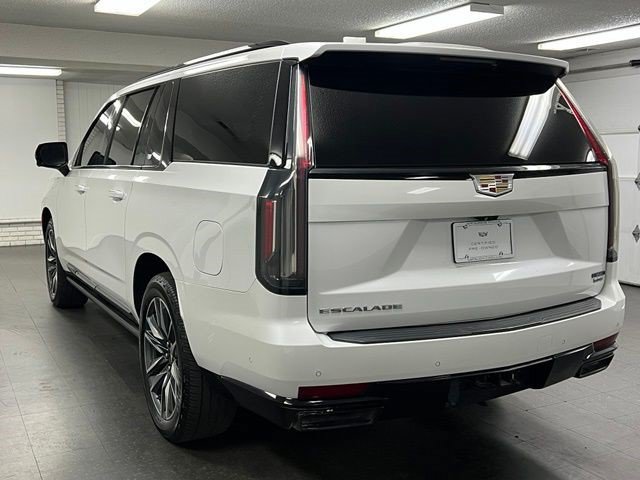 Certified 2022 Cadillac Escalade ESV Sport w/ Touring Package AWD/4WD image 3