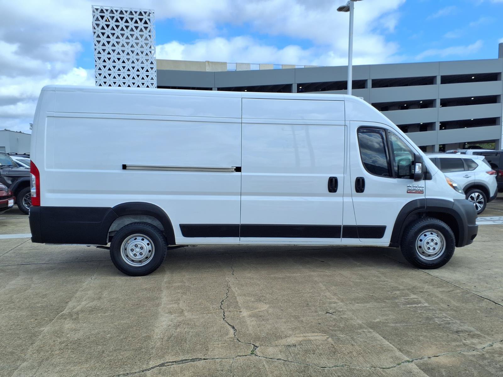 Used 2022 RAM ProMaster 3500 w/ Convenience Group FWD image 10