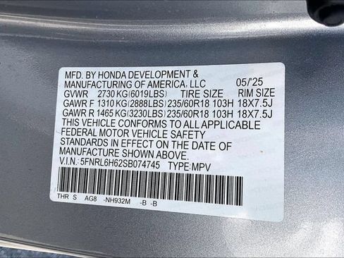 Used 2025 Honda Odyssey EX-L image 17