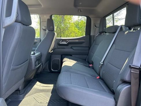 Used 2023 Chevrolet Silverado 1500 RST w/ Convenience Package II AWD/4WD image 35