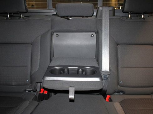 Used 2020 Chevrolet Silverado 1500 LT w/ All-Star Edition image 28