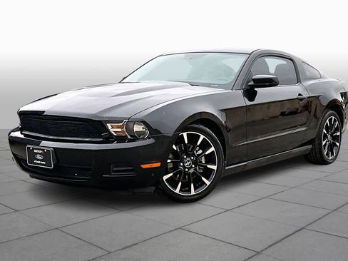 Used 2012 Ford Mustang Premium w/ V6 Performance Pkg image 32