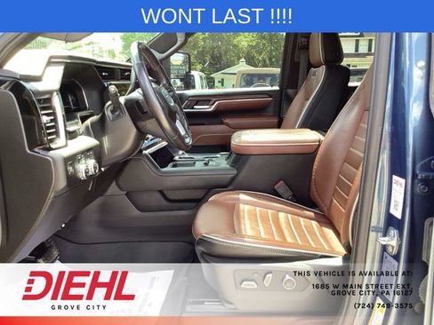 Used 2024 GMC Sierra 3500 Denali Ultimate AWD/4WD image 25