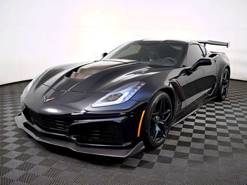 Used 2019 Chevrolet Corvette ZR1 w/ ZTK Track Performance Package image 4