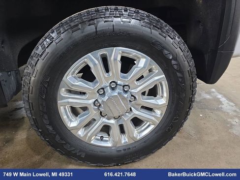 Used 2023 GMC Sierra 2500 Denali w/ Denali Ultimate Package image 31