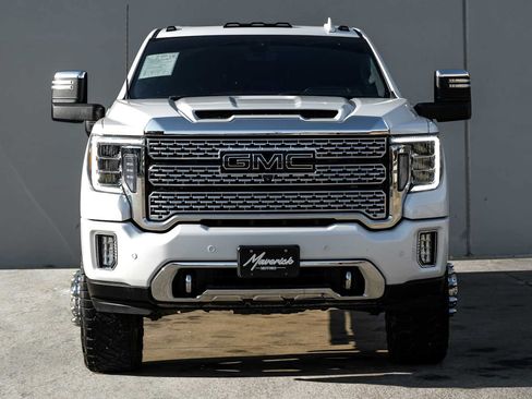 Used 2022 GMC Sierra 3500 Denali w/ Denali Ultimate Package AWD/4WD image 6