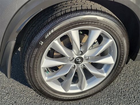 Used 2022 INFINITI QX50 Luxe image 27