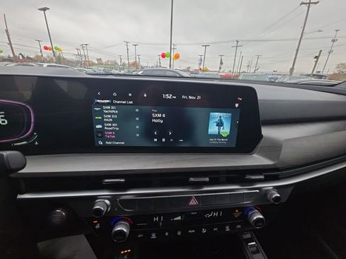 Used 2023 Kia Telluride EX X-Line image 14