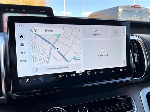 Certified 2025 Ford Expedition Platinum w/ Platinum Ultimate Package image 19