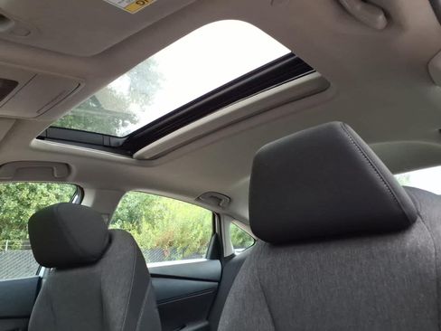 Used 2023 Honda Accord EX image 15
