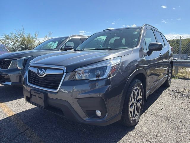 Used 2021 Subaru Forester Premium AWD/4WD image 1