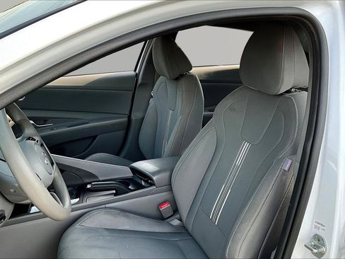 Used 2021 Hyundai Elantra SEL w/ Cargo Package FWD image 20