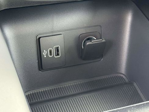 New 2026 Ford Explorer Active AWD/4WD image 26