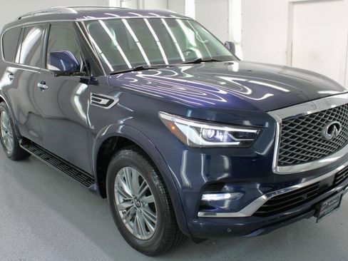 Used 2018 INFINITI QX80 2WD w/ Driver Assistance Package image 12