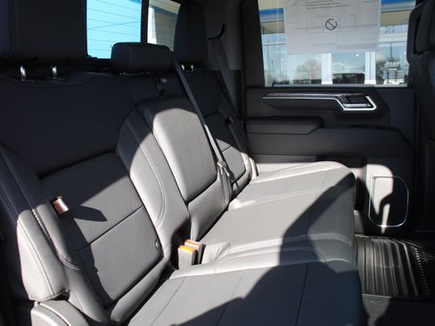 New 2026 Chevrolet Silverado 2500 LTZ w/ LTZ Premium Package image 18