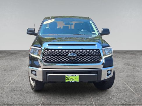 Used 2018 Toyota Tundra SR5 AWD/4WD image 2