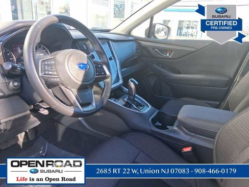 Used 2025 Subaru Outback Premium image 13
