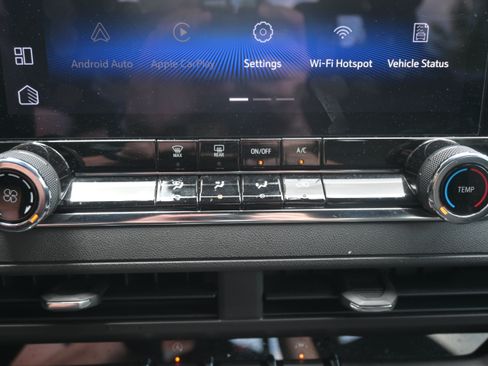 Used 2023 Chevrolet Colorado Trail Boss w/ Advanced Trailering Package AWD/4WD image 28
