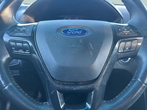 Used 2017 Ford Explorer XLT w/ Equipment Group 202A image 21