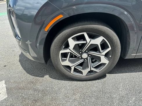 Used 2022 Hyundai Palisade Calligraphy FWD image 4