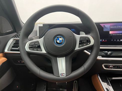 New 2026 BMW X5 xDrive50e AWD/4WD image 17
