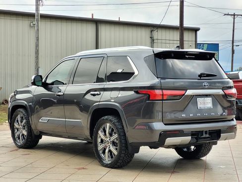 Used 2023 Toyota Sequoia Capstone image 6