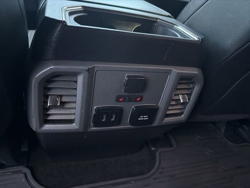 Used 2017 Ford F150 Raptor w/ Equipment Group 802A Luxury image 22