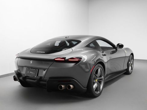 Certified 2024 Ferrari Roma image 34