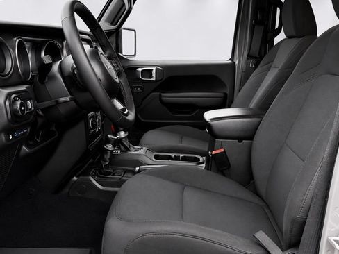 Used 2023 Jeep Wrangler Unlimited w/ Cold Weather Group AWD/4WD image 16