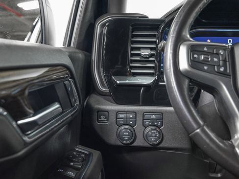 Used 2022 Chevrolet Silverado 1500 LT Trail Boss w/ Protection Package image 18