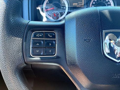 Used 2018 RAM 1500 Express w/ Express Value Package AWD/4WD image 19
