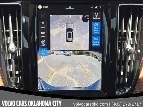 Certified 2024 Volvo XC60 B5 Plus AWD/4WD image 15