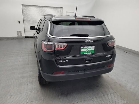 Used 2024 Jeep Compass Latitude AWD/4WD image 6