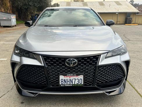 Used 2020 Toyota Avalon TRD image 11